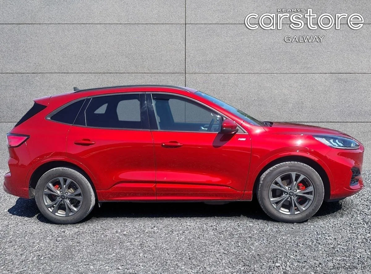 2023 Ford Kuga – photo 2