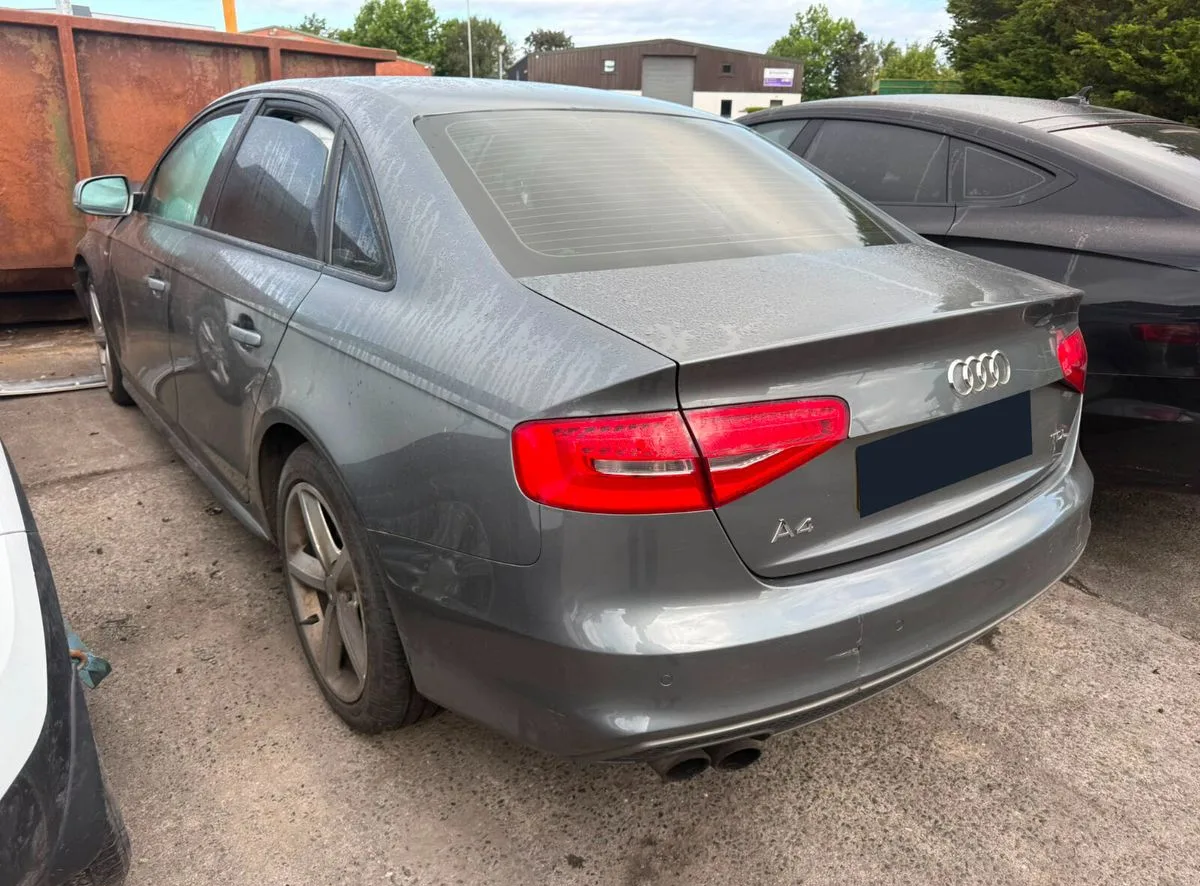 2012 Audi a4 2.0 diesel for breaking!