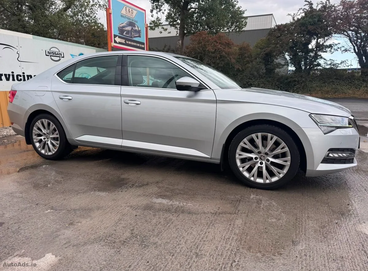 2020 Skoda Superb – photo 9