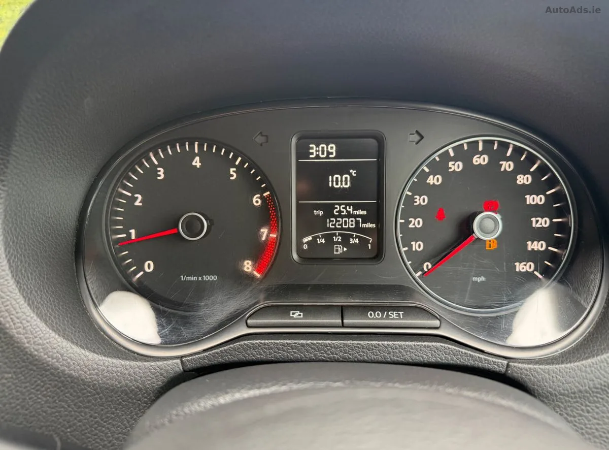 2013 Volkswagen Polo – photo 16