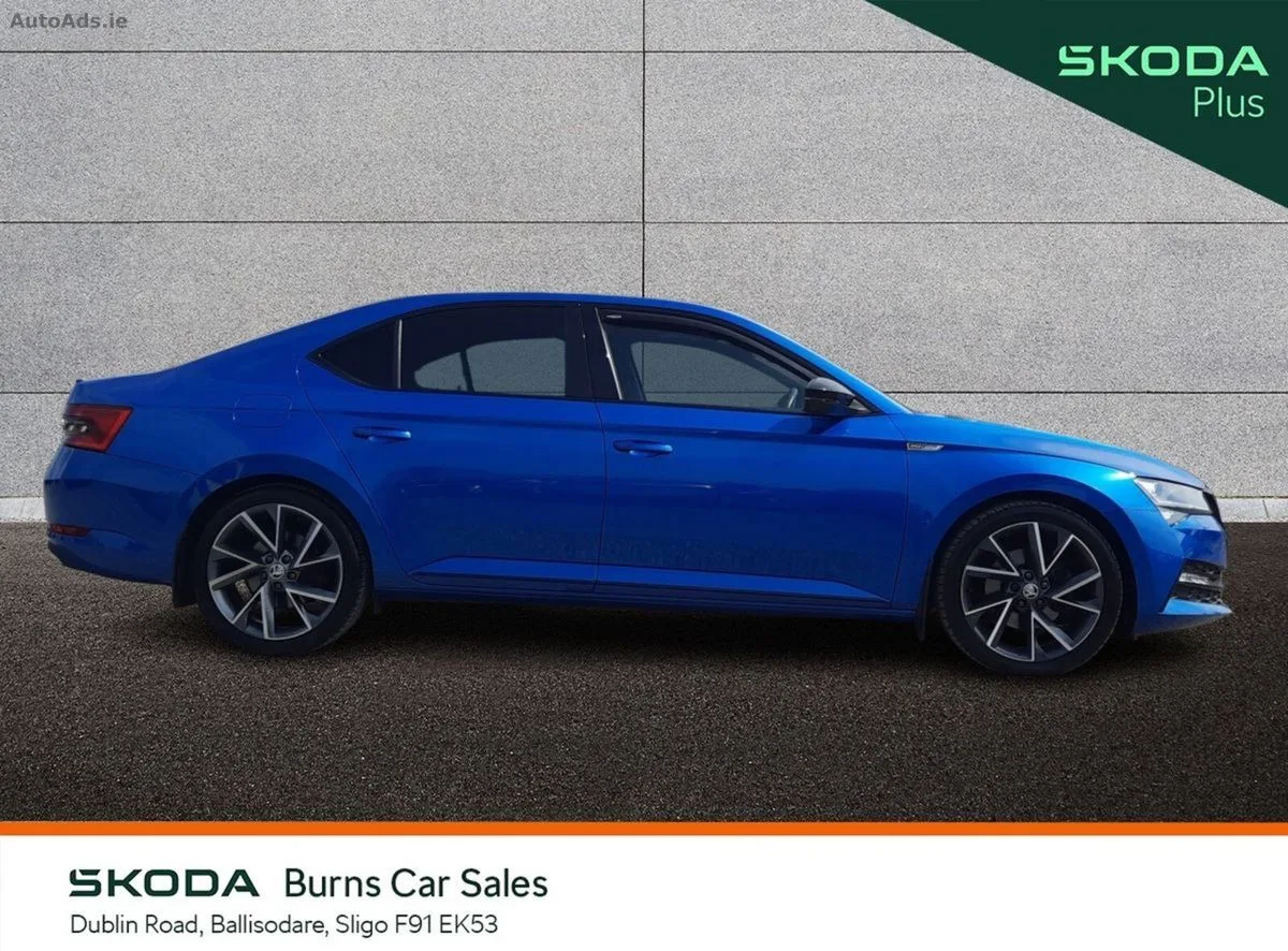 2023 Skoda Superb – photo 11