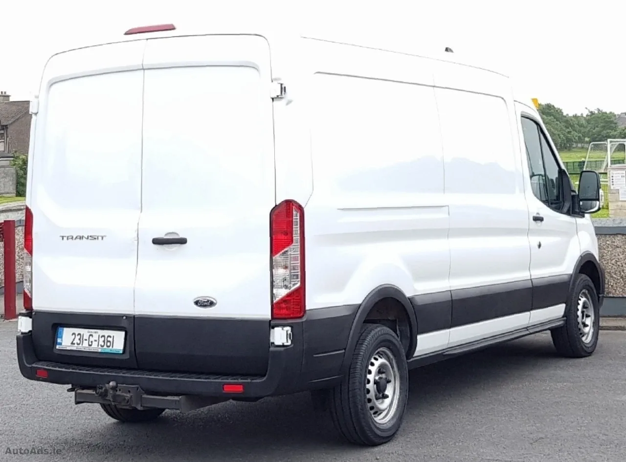 2023 Ford Transit – photo 2