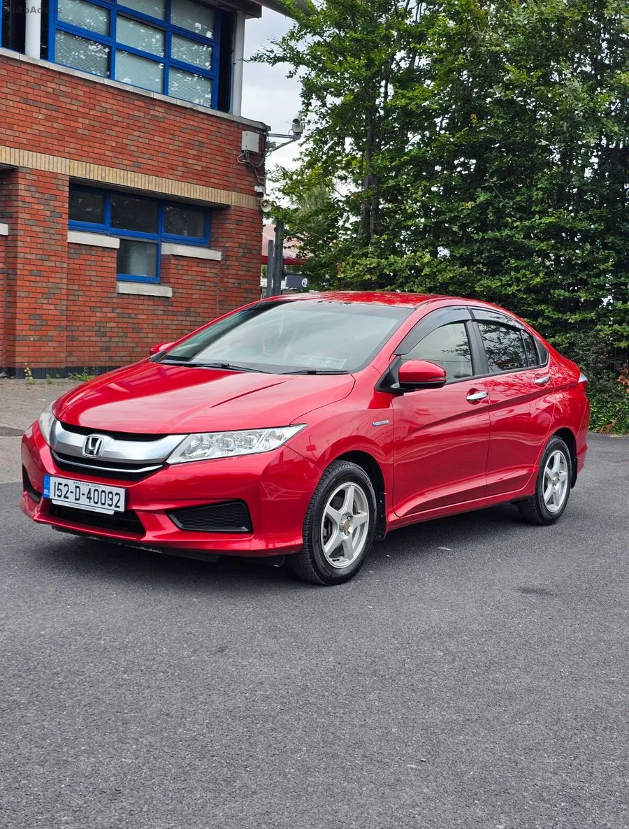 2015 Honda Grace – photo 4