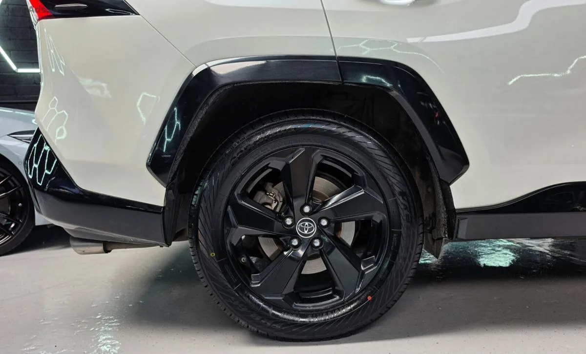 2019 Toyota RAV4 – photo 8