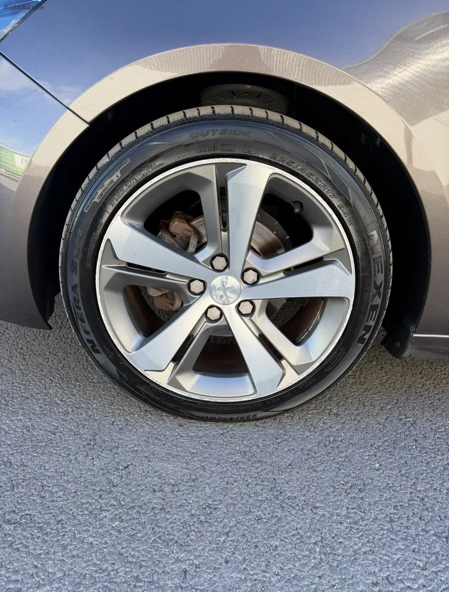 2014 Peugeot 308 – photo 18
