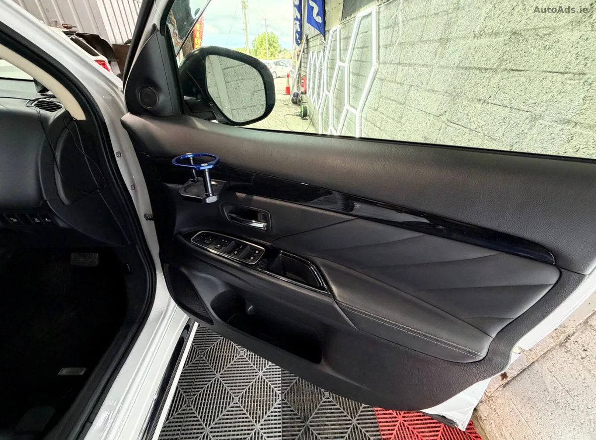 2018 Mitsubishi Outlander – photo 17