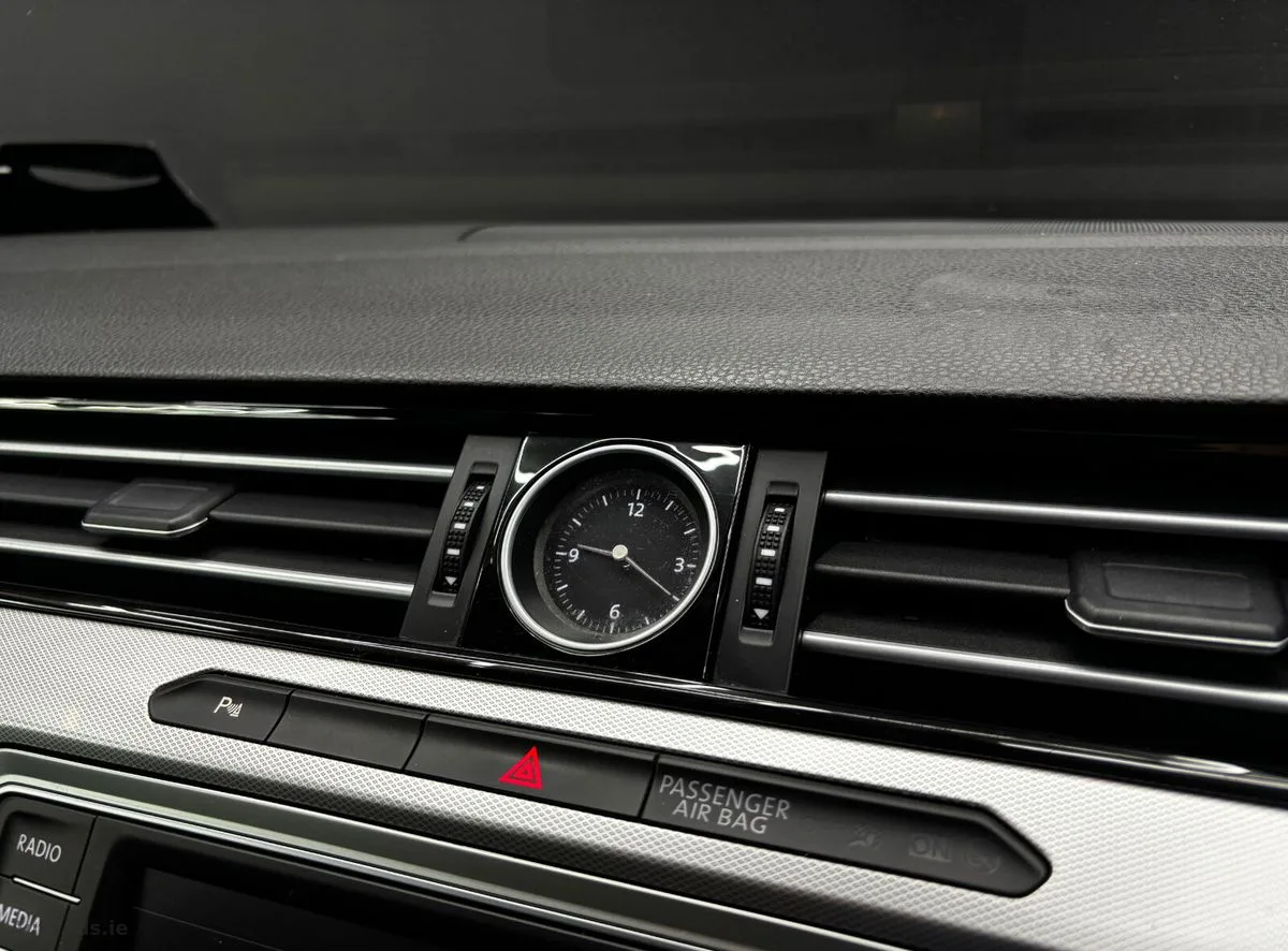 2016 Volkswagen Passat – photo 18