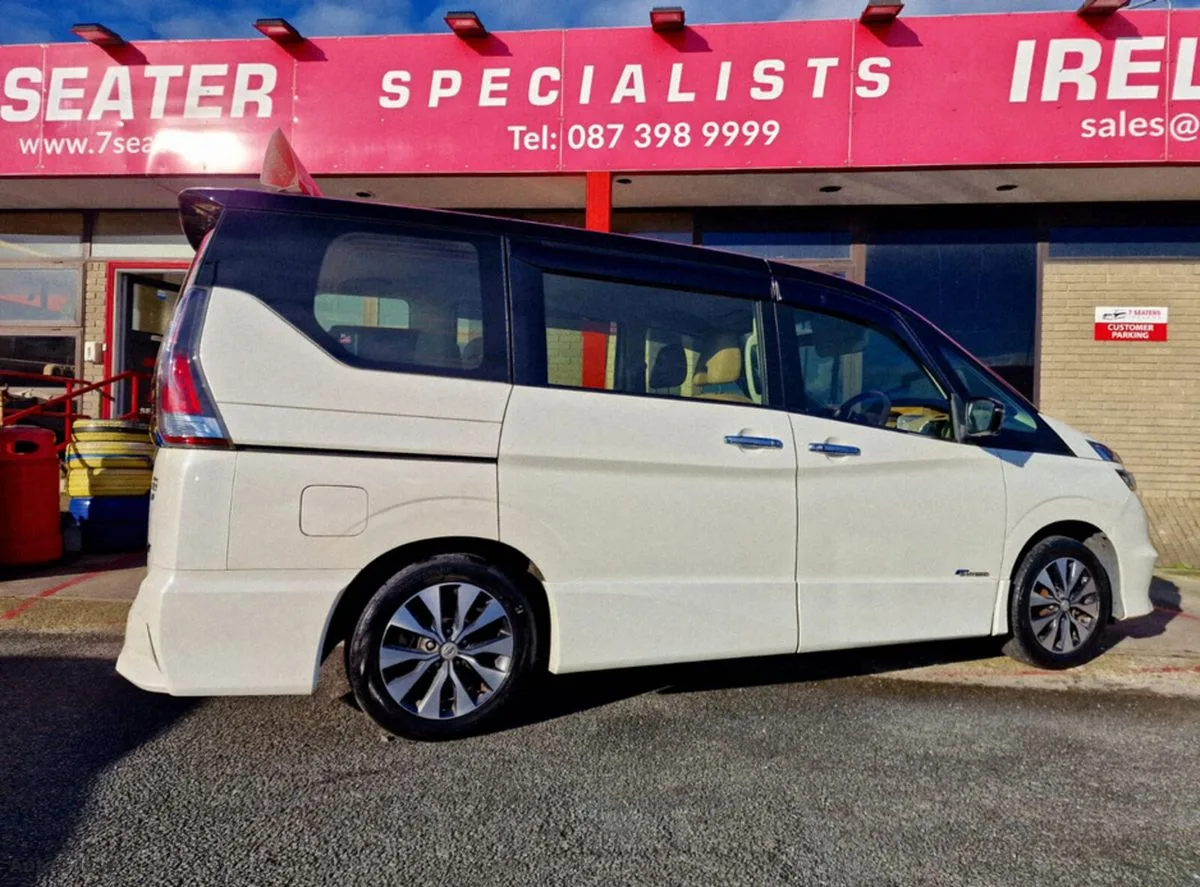 2019 Nissan Serena – photo 5
