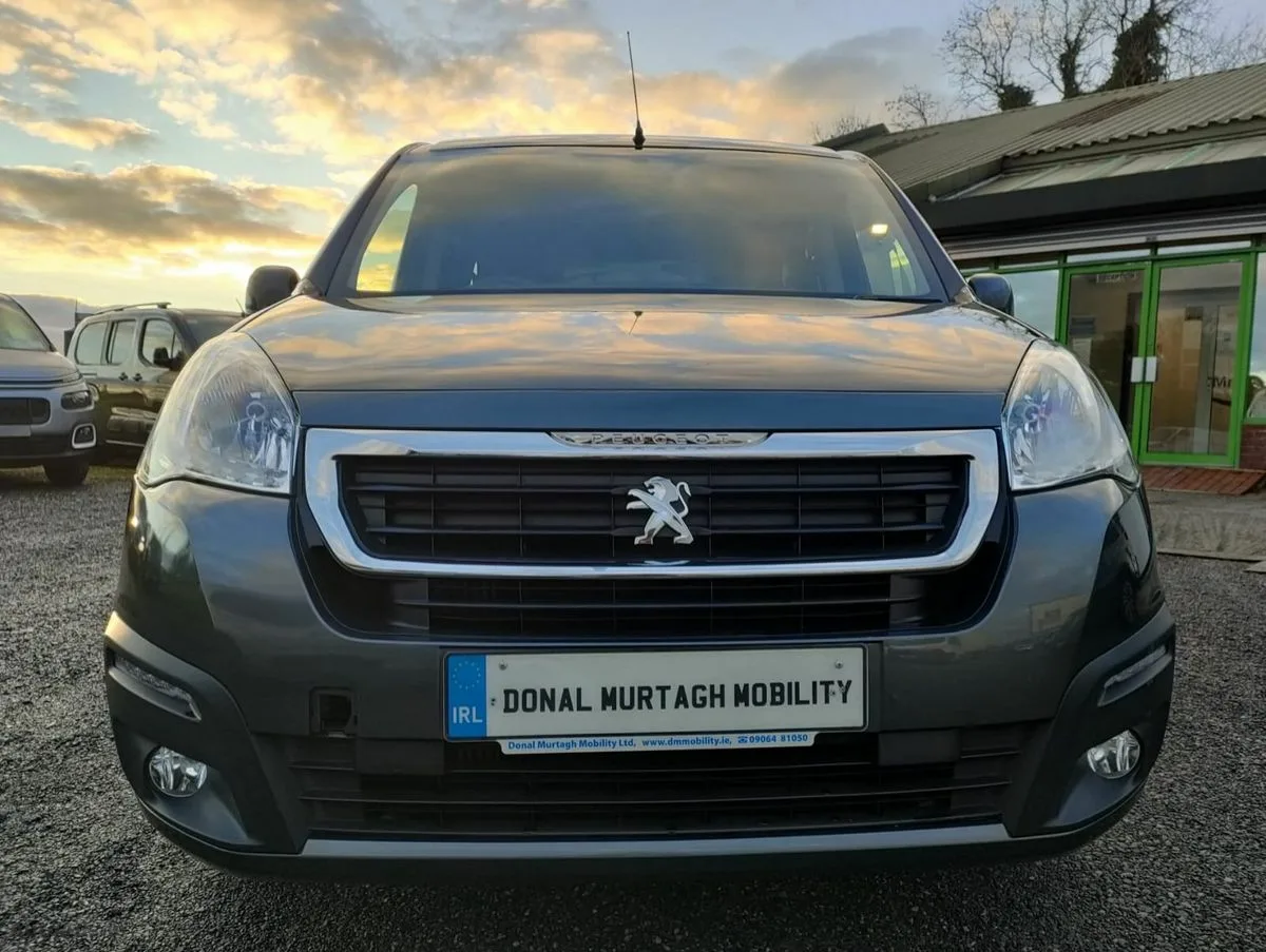 2017 Peugeot Partner – photo 2