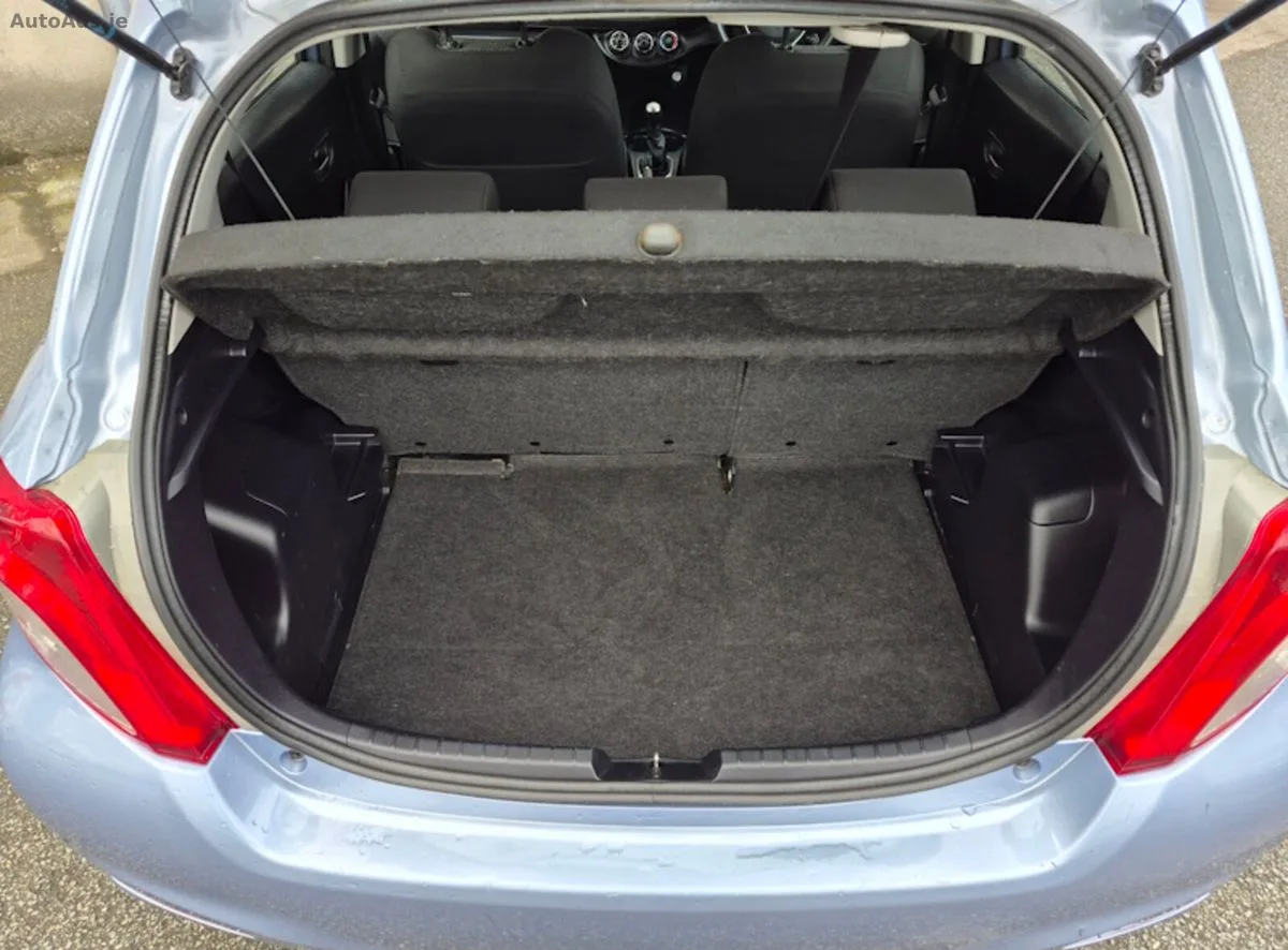 2014 Toyota Yaris – photo 11