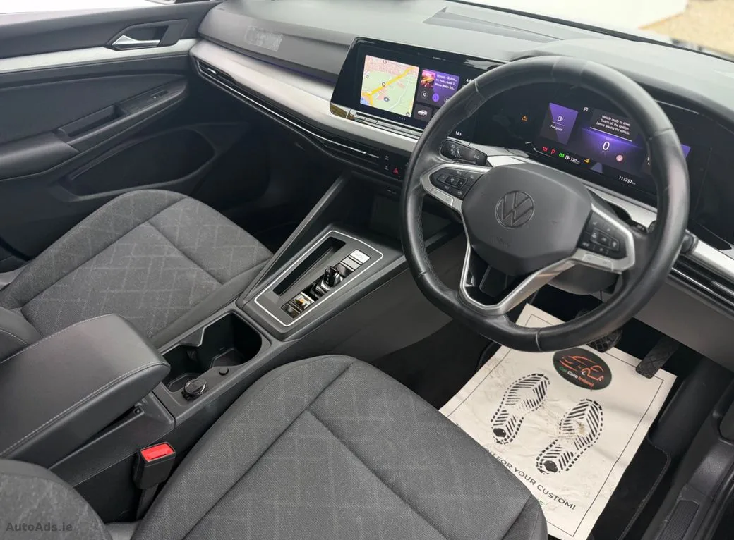 2023 Volkswagen Golf – photo 7