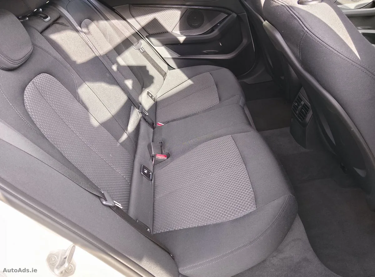 2021 BMW 1-Series – photo 11