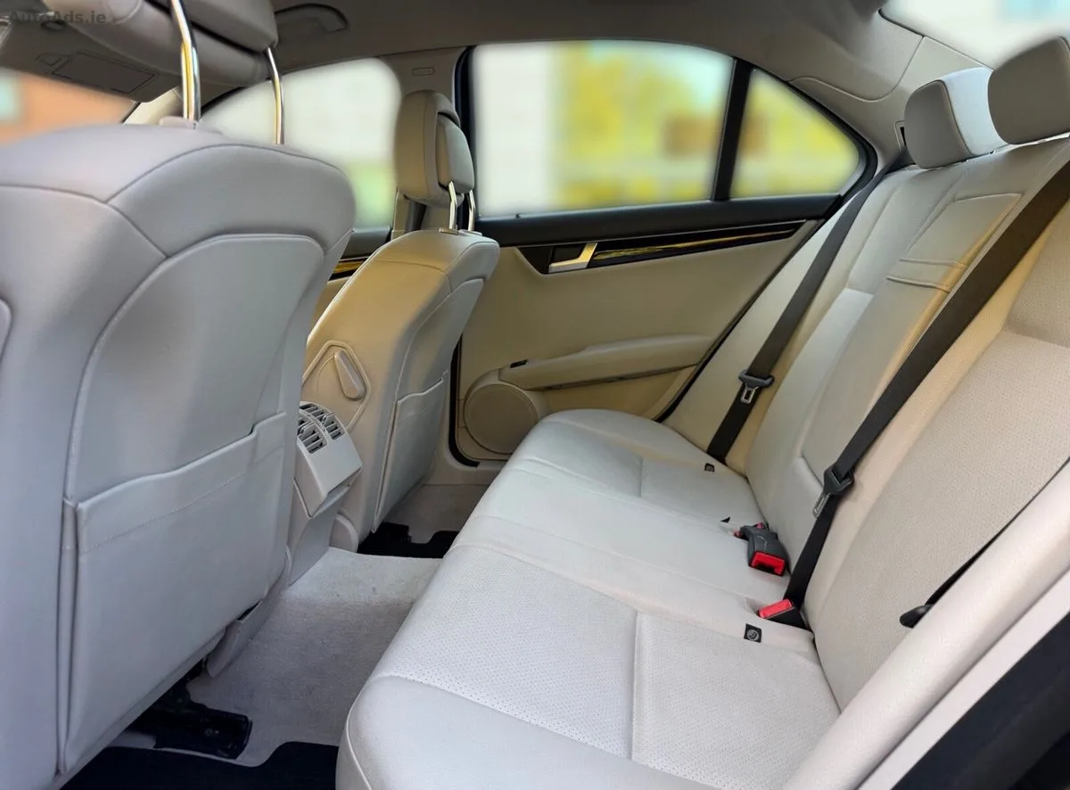 2014 Mercedes-Benz C-Class – photo 12