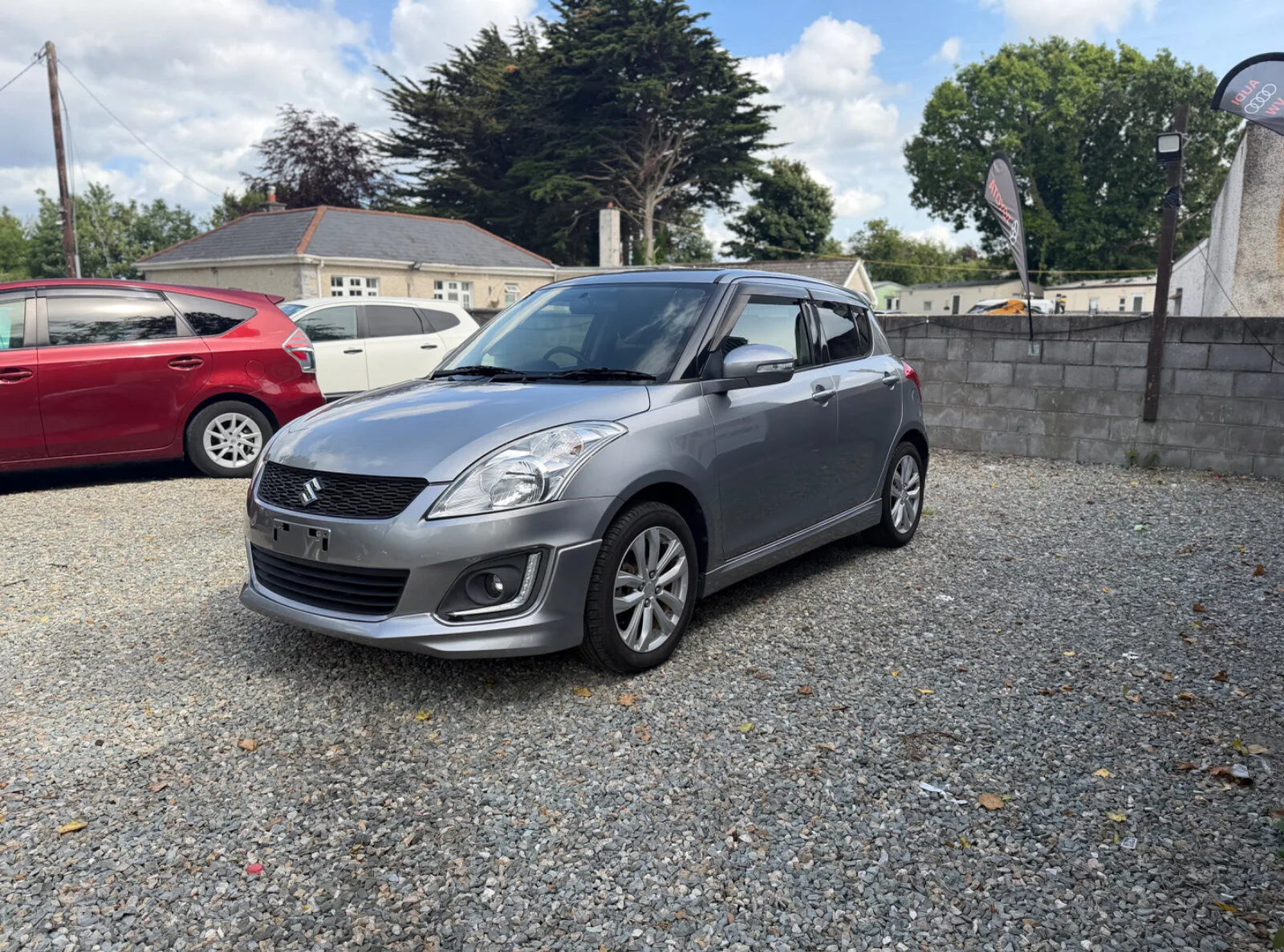 2016 Suzuki Swift – photo 2