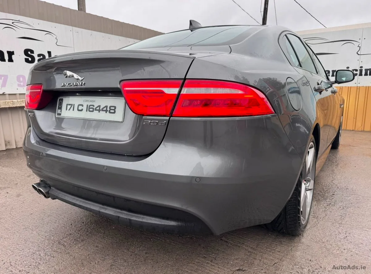 2017 Jaguar XE – photo 6