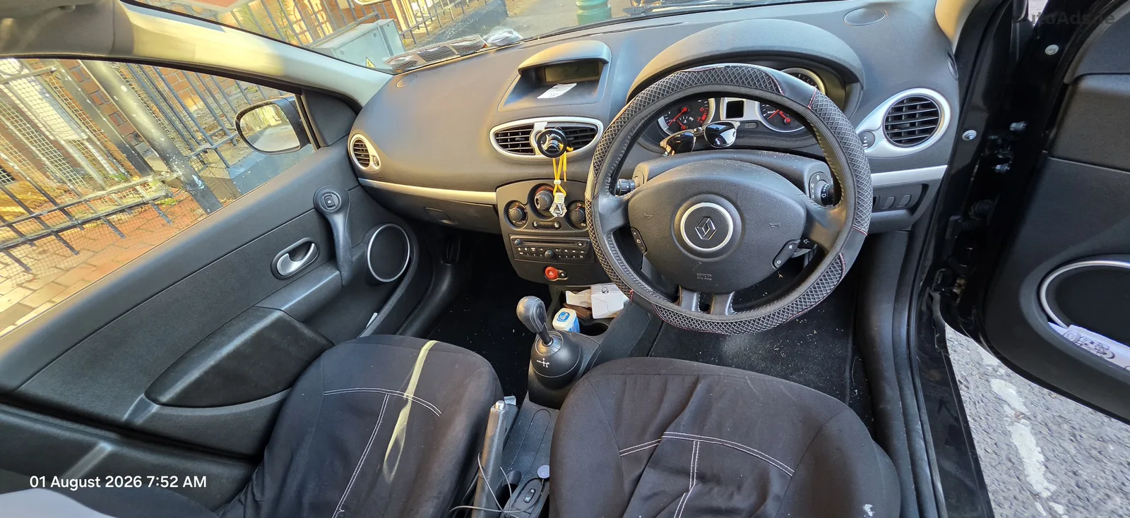 2010 Renault Clio – photo 6