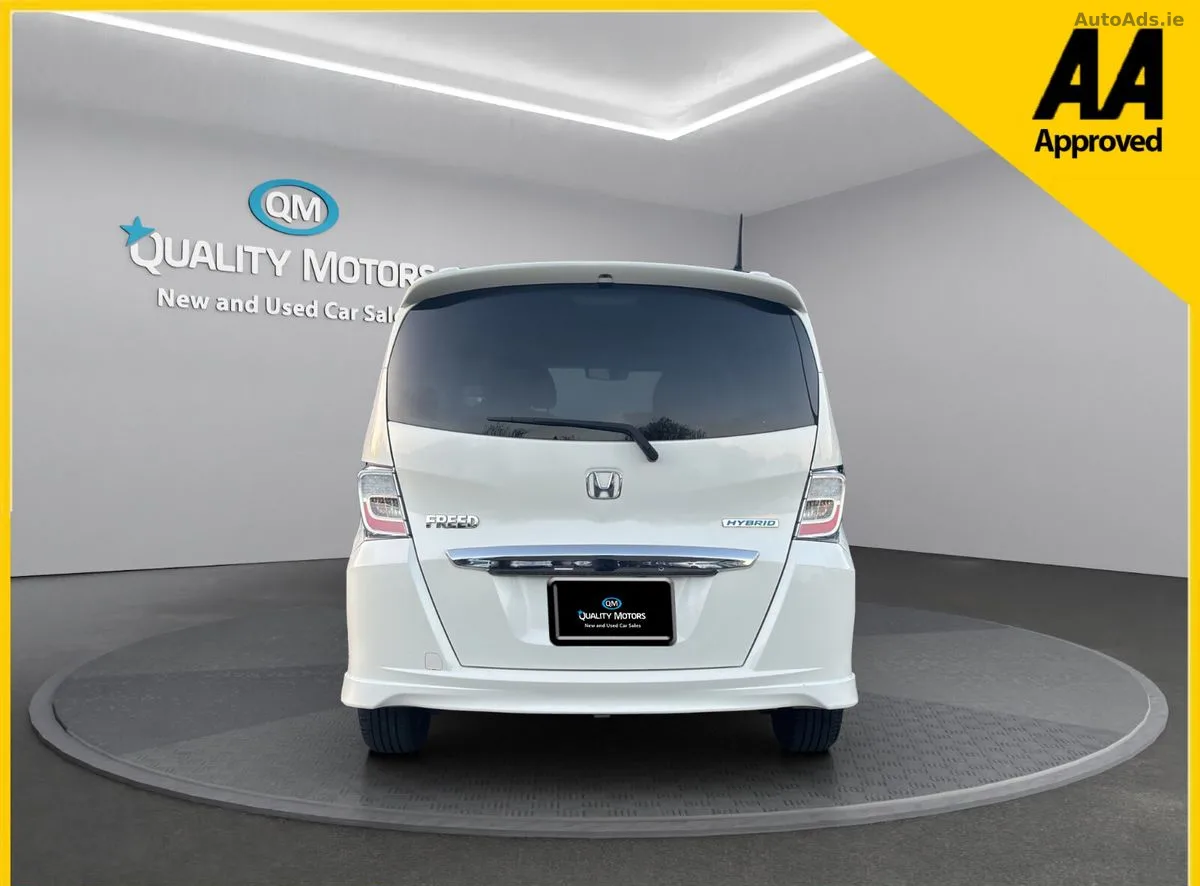 2013 Honda Freed – photo 6