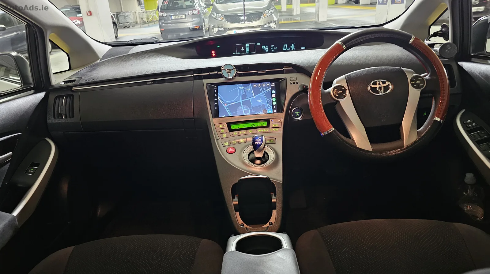 2015 Toyota Prius – photo 7