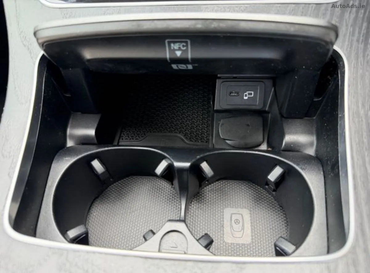 2021 Mercedes-Benz E-Class – photo 19