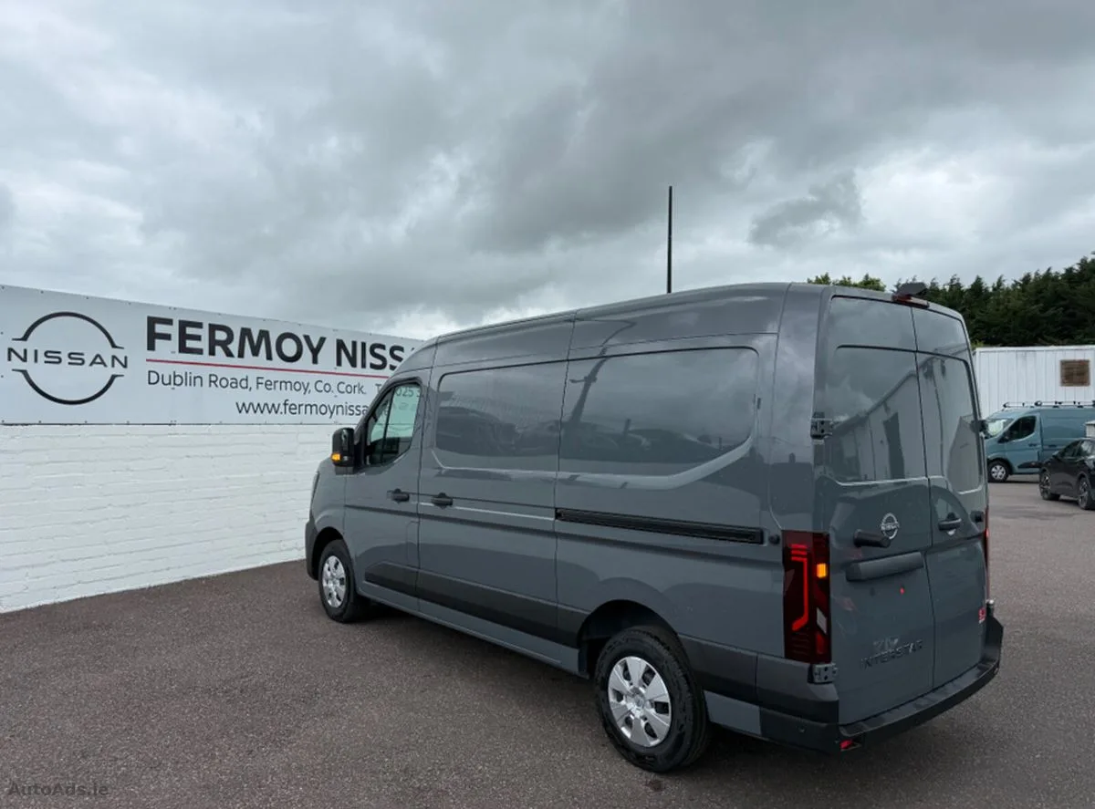 2026 Nissan Interstar – photo 5