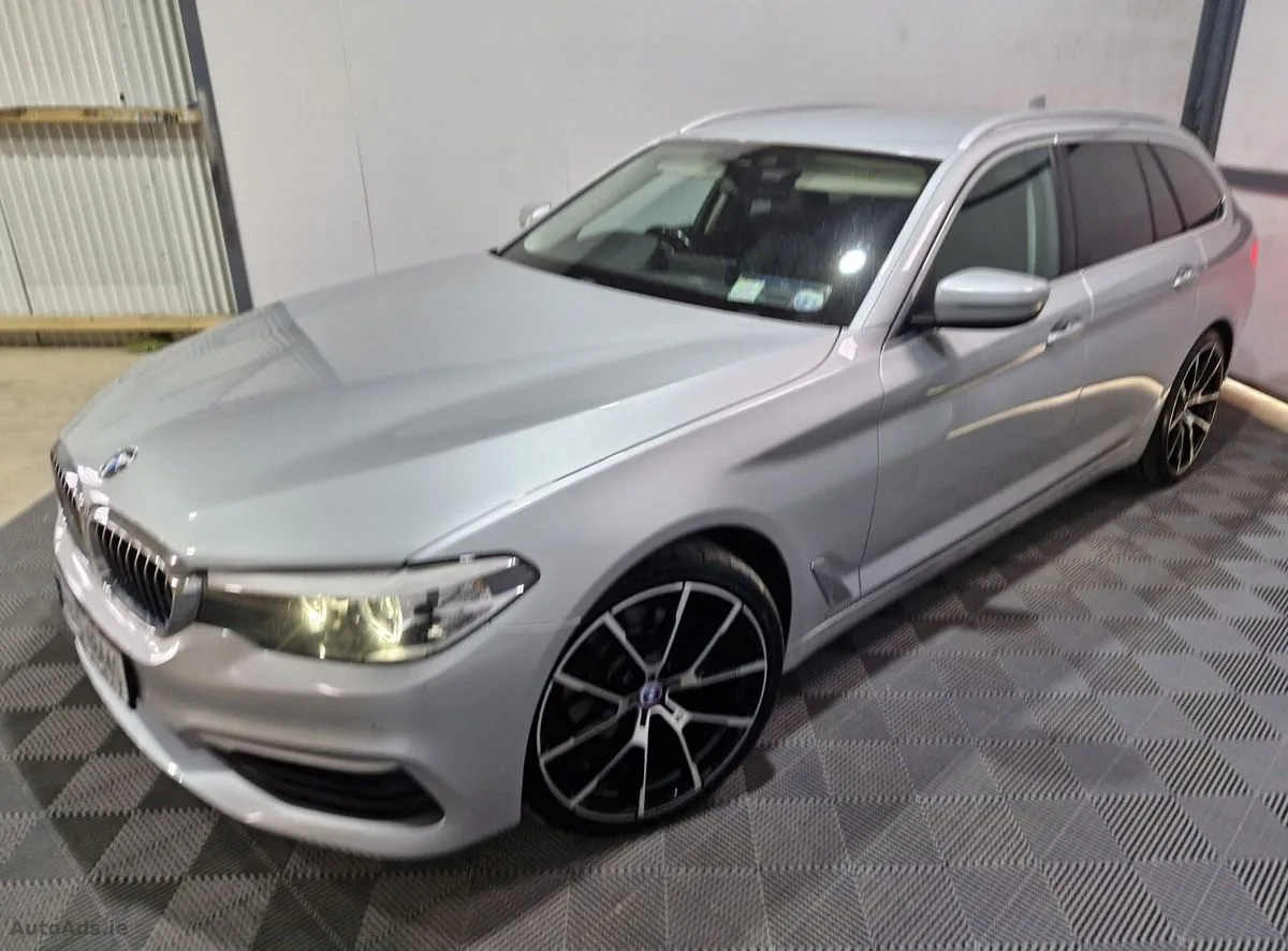 2019 BMW 5-Series – photo 6