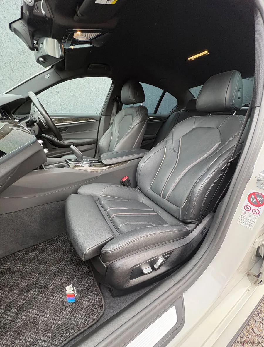 2017 BMW 5-Series – photo 13