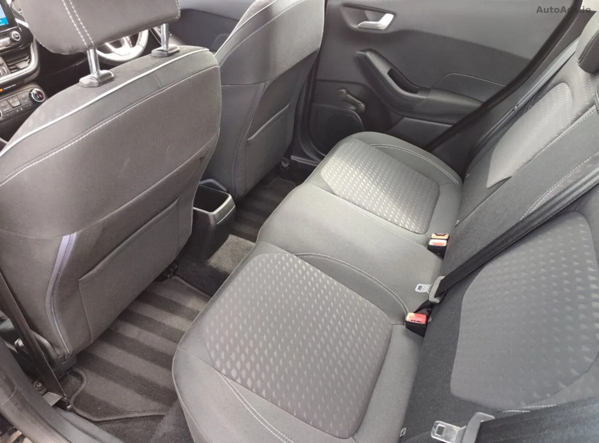 2019 Ford Fiesta – photo 9