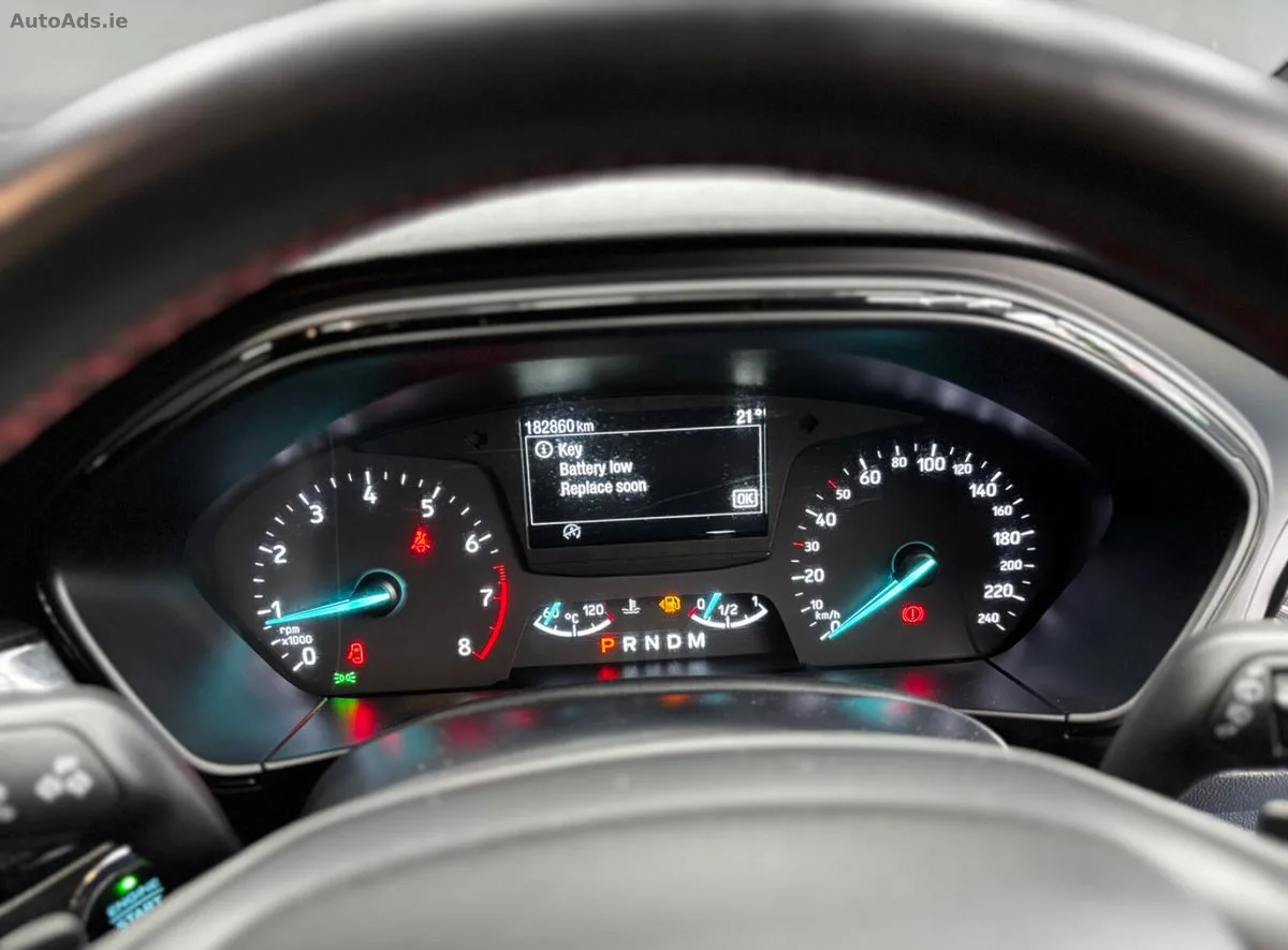 2020 Ford Focus – photo 19