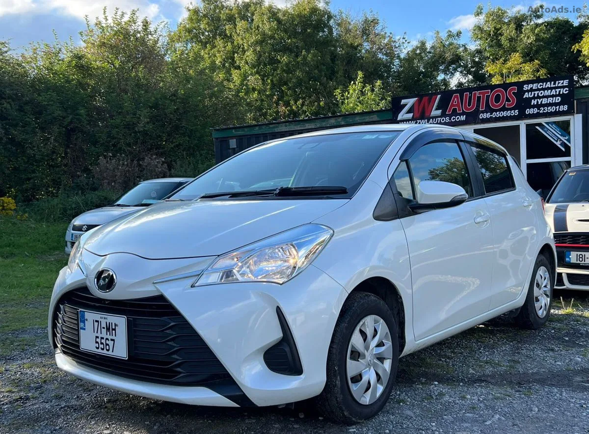 2017 Toyota Vitz
