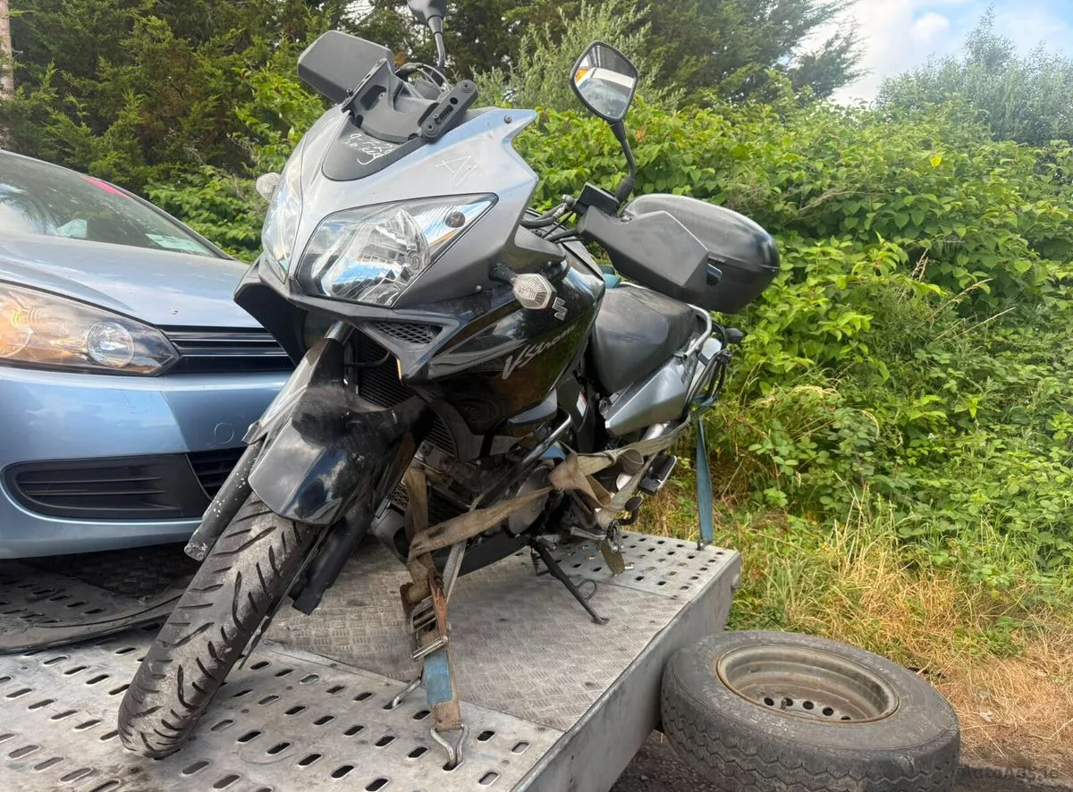 2007 SUZUKI 996 CYCLE DL1000K7 FOR BREAKING!
