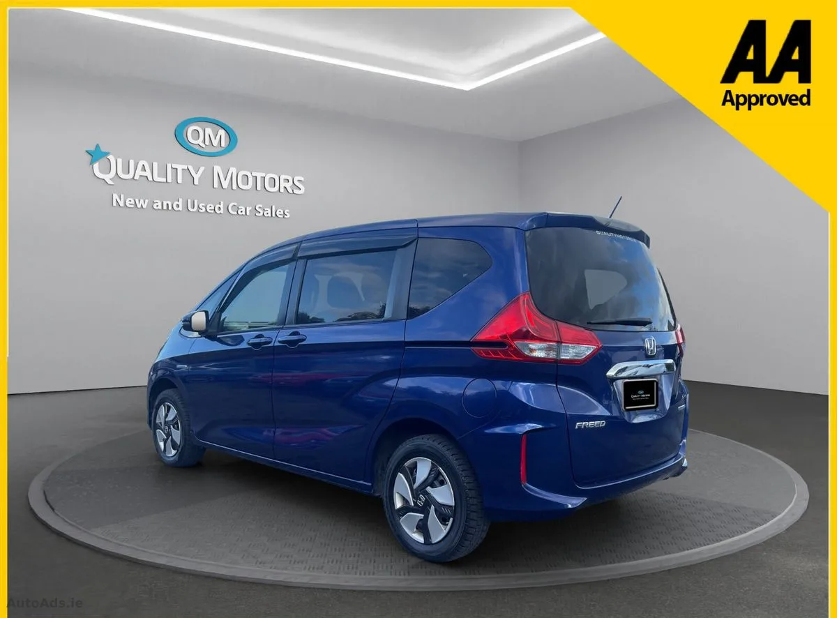 2017 Honda Freed – photo 5