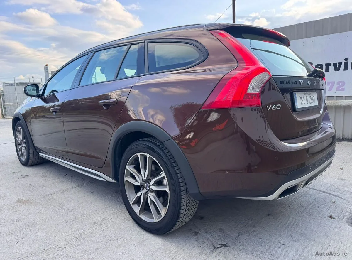 2015 Volvo V60 – photo 2