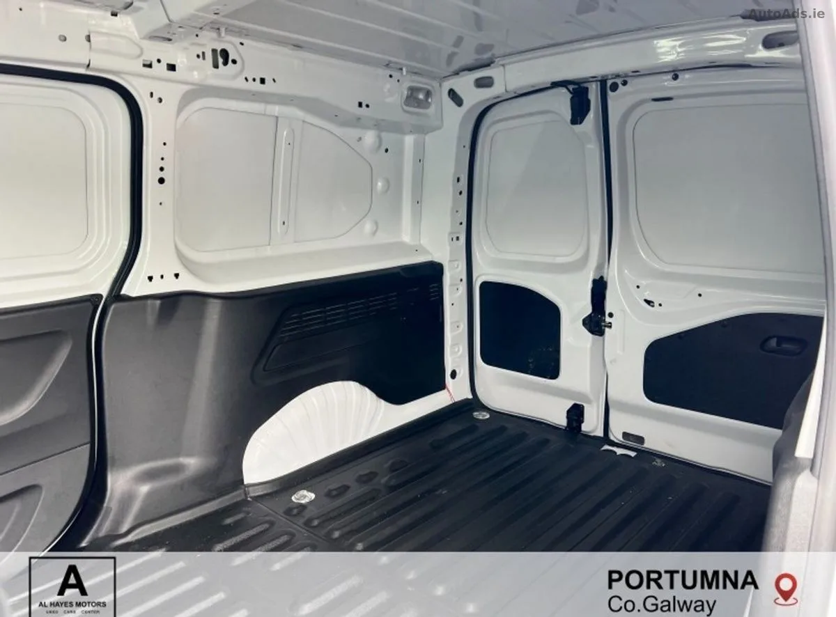 2024 Peugeot Partner – photo 5