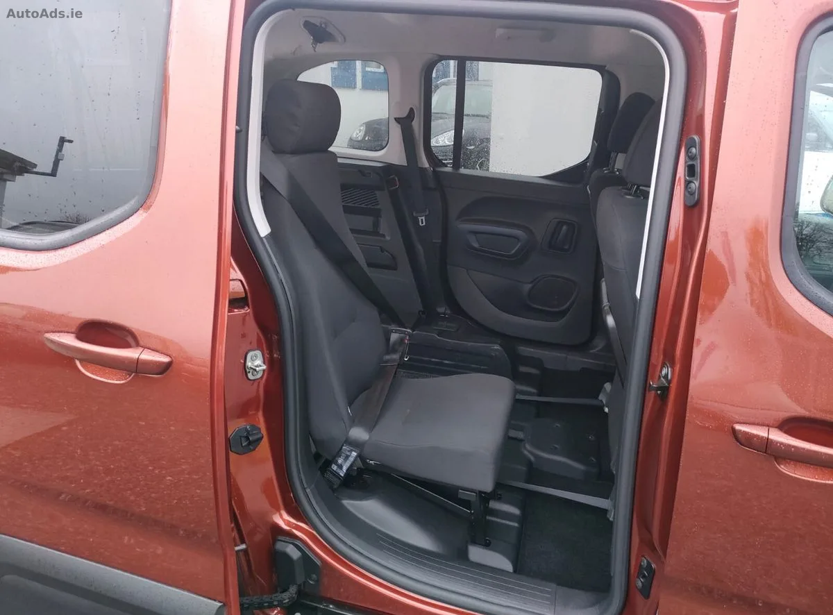 2022 Peugeot Rifter – photo 11