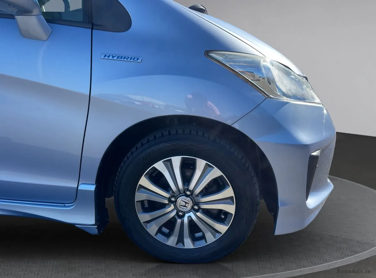 2014 Honda Freed – photo 9
