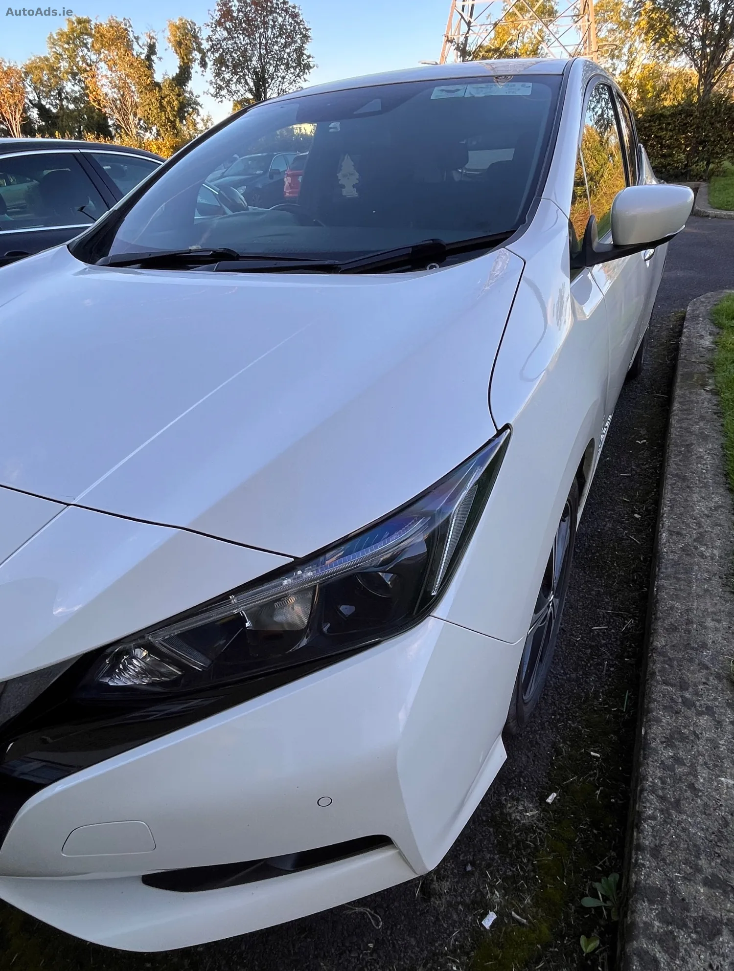 2019 Nissan Leaf – photo 2