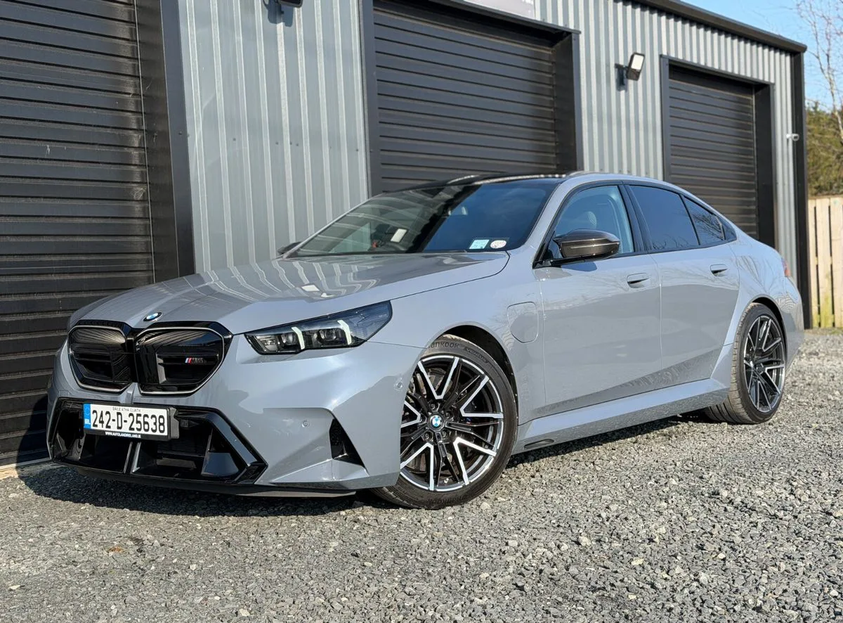 2024 BMW M5