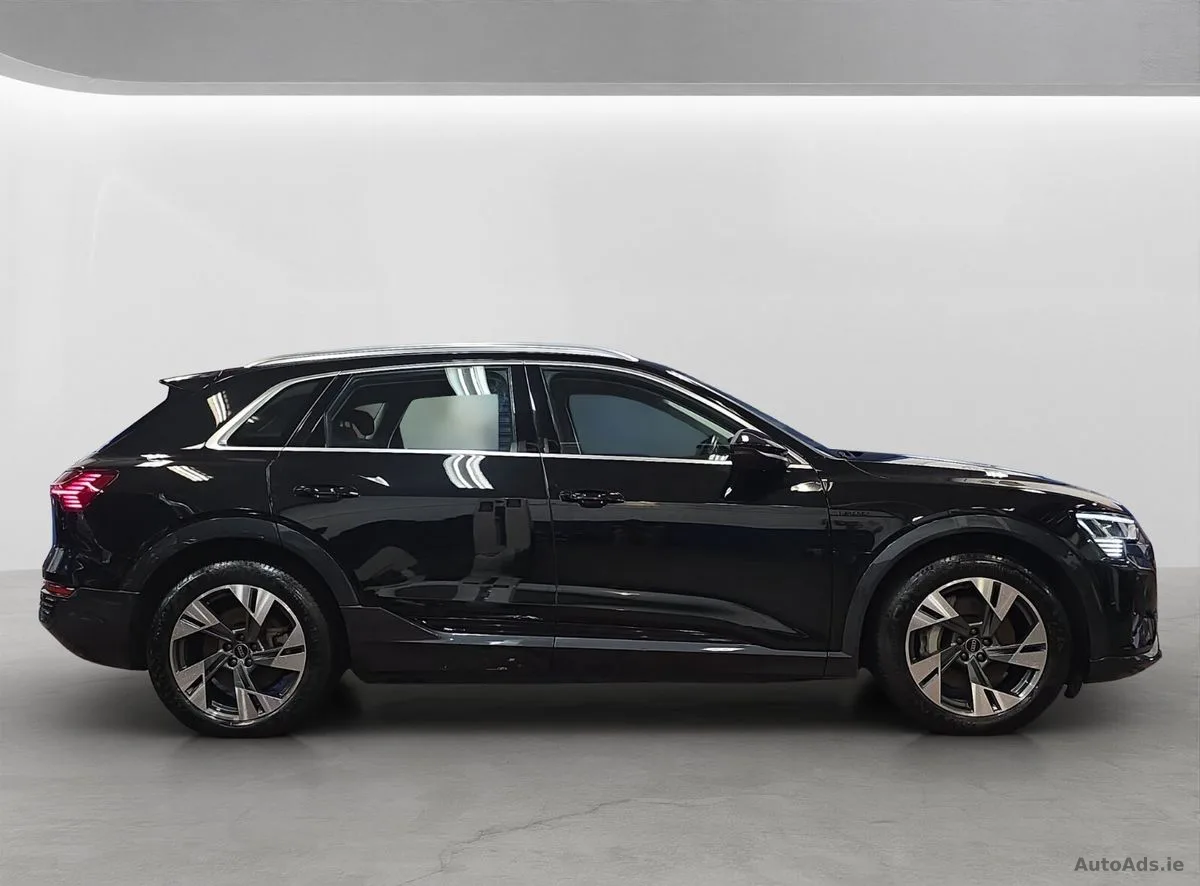 2023 Audi Q8 e-tron – photo 7