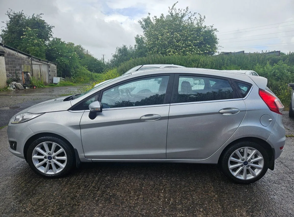 2017 Ford Fiesta – photo 10