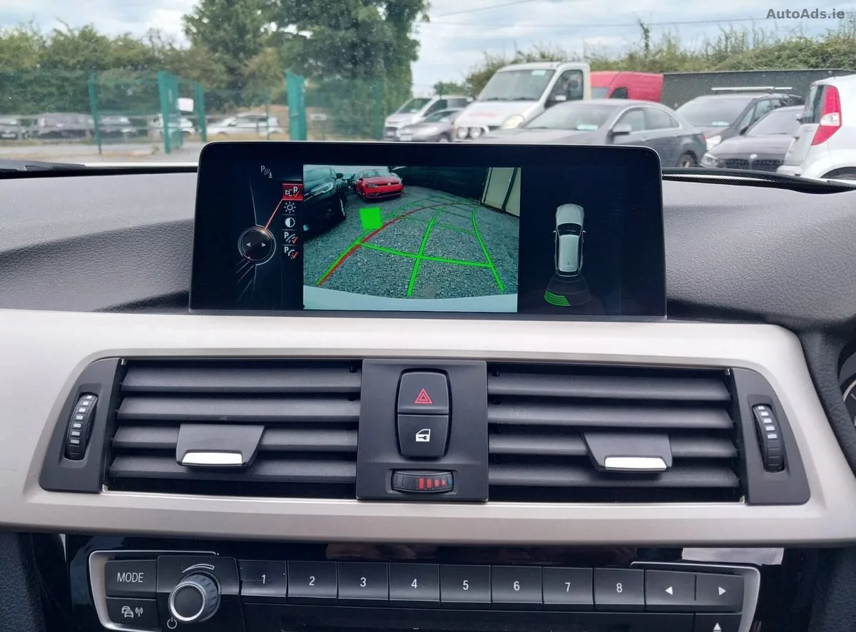 2016 BMW 3-Series – photo 17