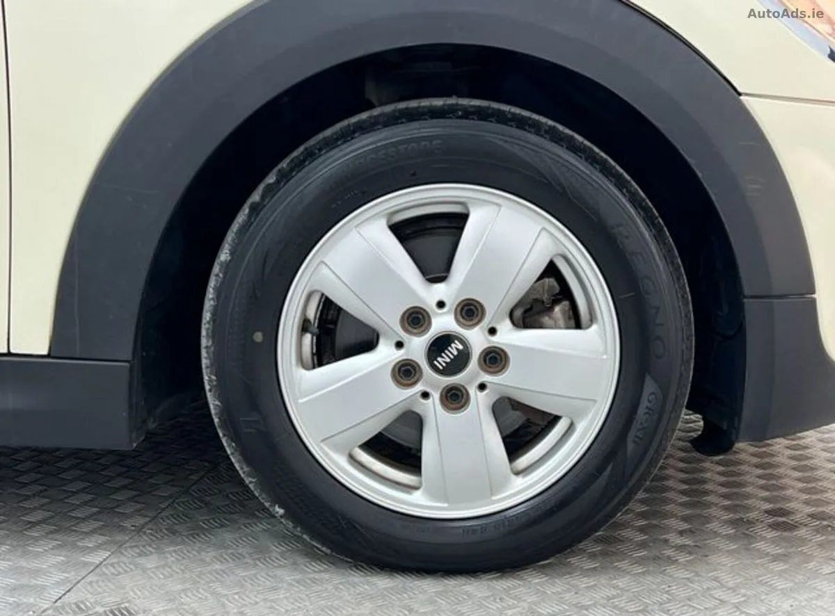 2017 Mini Cooper – photo 19