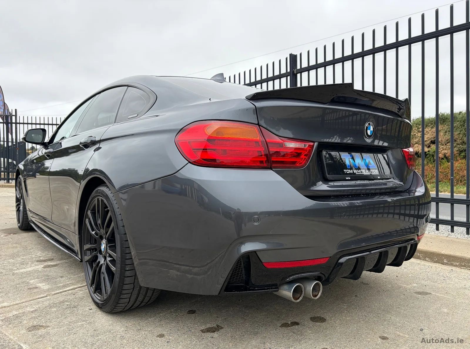 2017 BMW 4 Series – photo 3