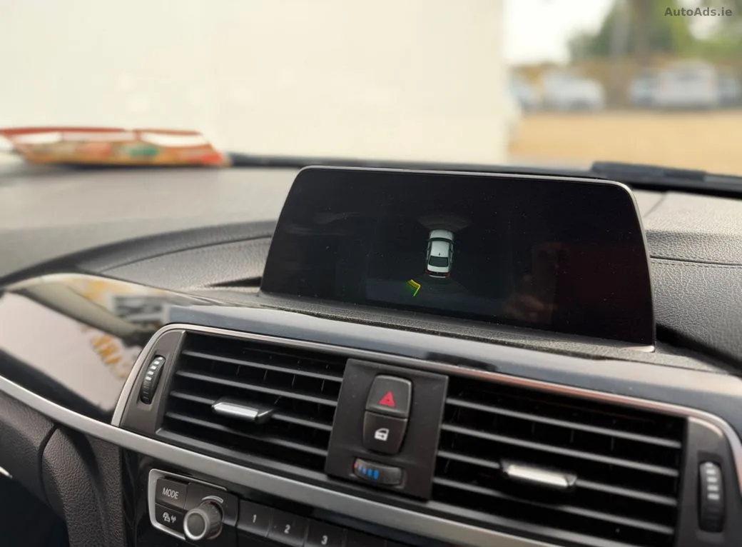 2017 BMW 3 Series – photo 11