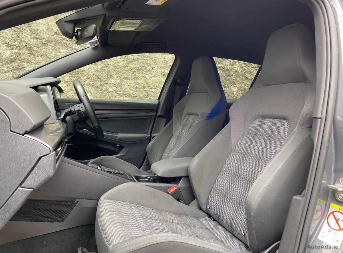2021 Volkswagen Golf – photo 13