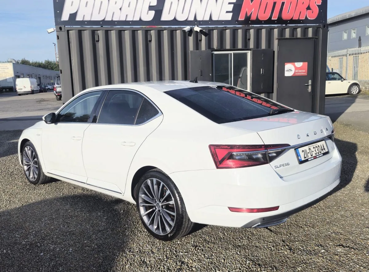 2021 Skoda Superb – photo 7