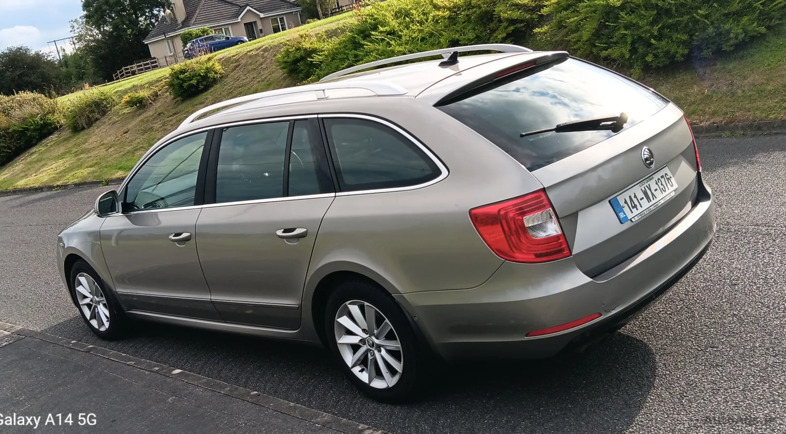 2014 Skoda Superb – photo 4