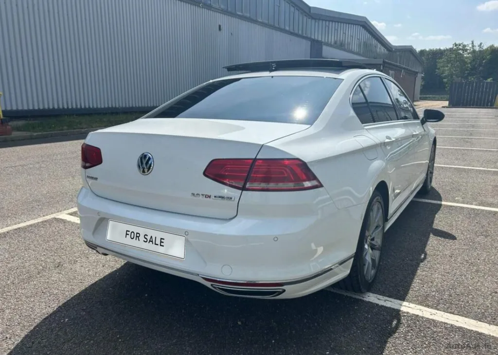 2016 Volkswagen Passat – photo 3