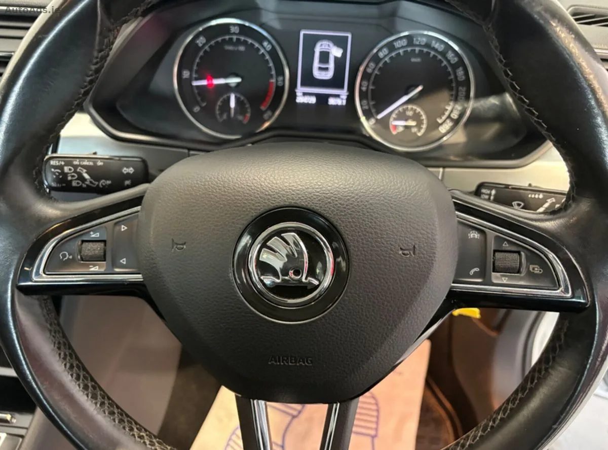 2018 Skoda Superb – photo 8