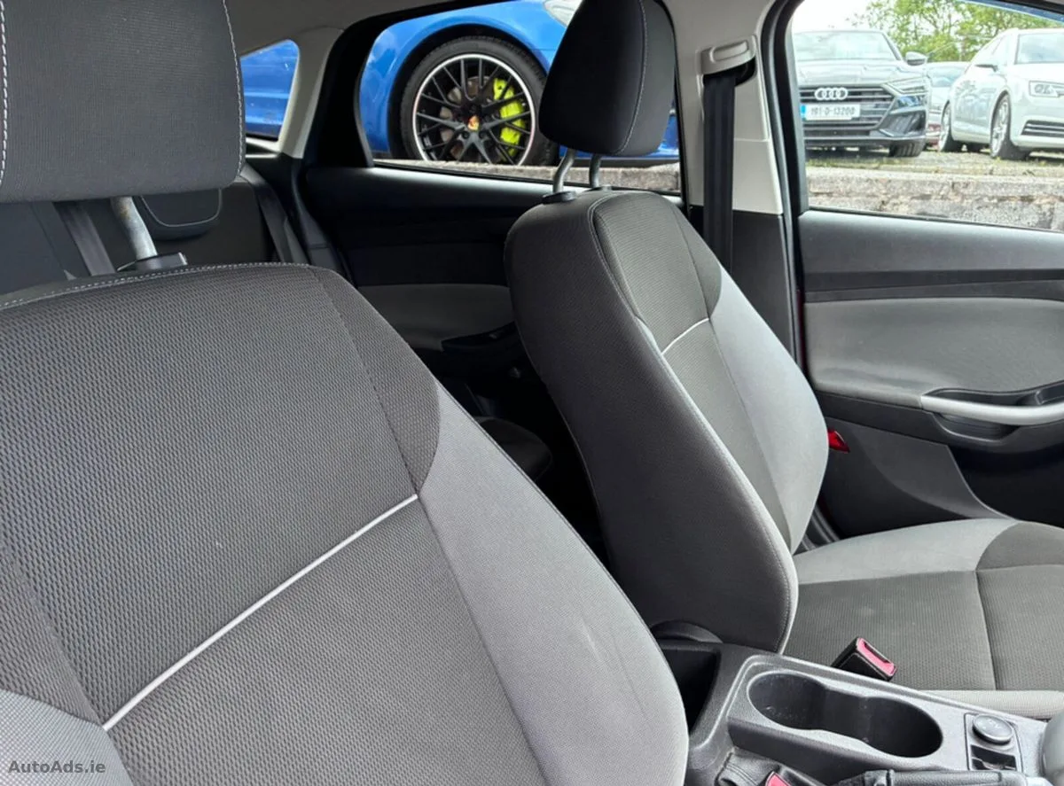 2012 Ford Focus – photo 5