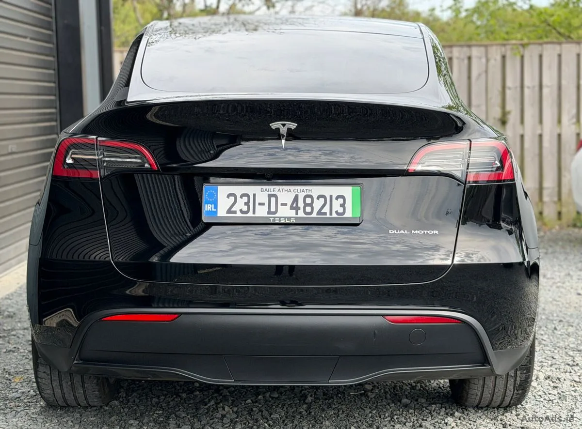 2023 Tesla Model Y – photo 5